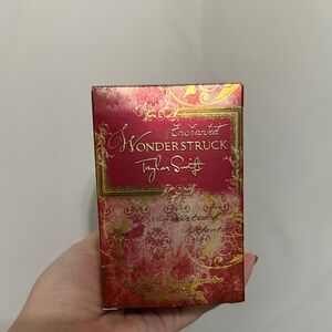 Taylor Swift Enchanted Wonderstruck Red and Gold Perfume